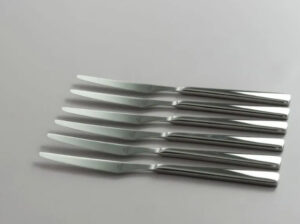 CUCHILLO DE MESA BUFFET