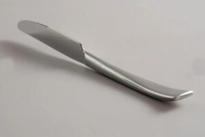 CUCHILLO DE MESA VECHIO